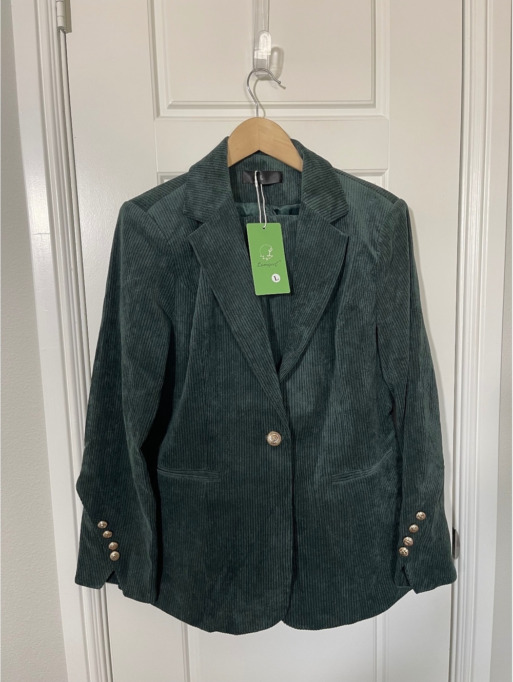 Women’s Pant Suits Size LG Forest Green corduroy 2 Pieces W450